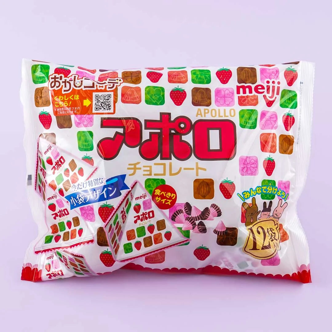 Meiji Apollo Milk Chocolate & Strawberry